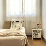 Comfortable Apartment, 3 Bedrooms With Ac Camp Nou