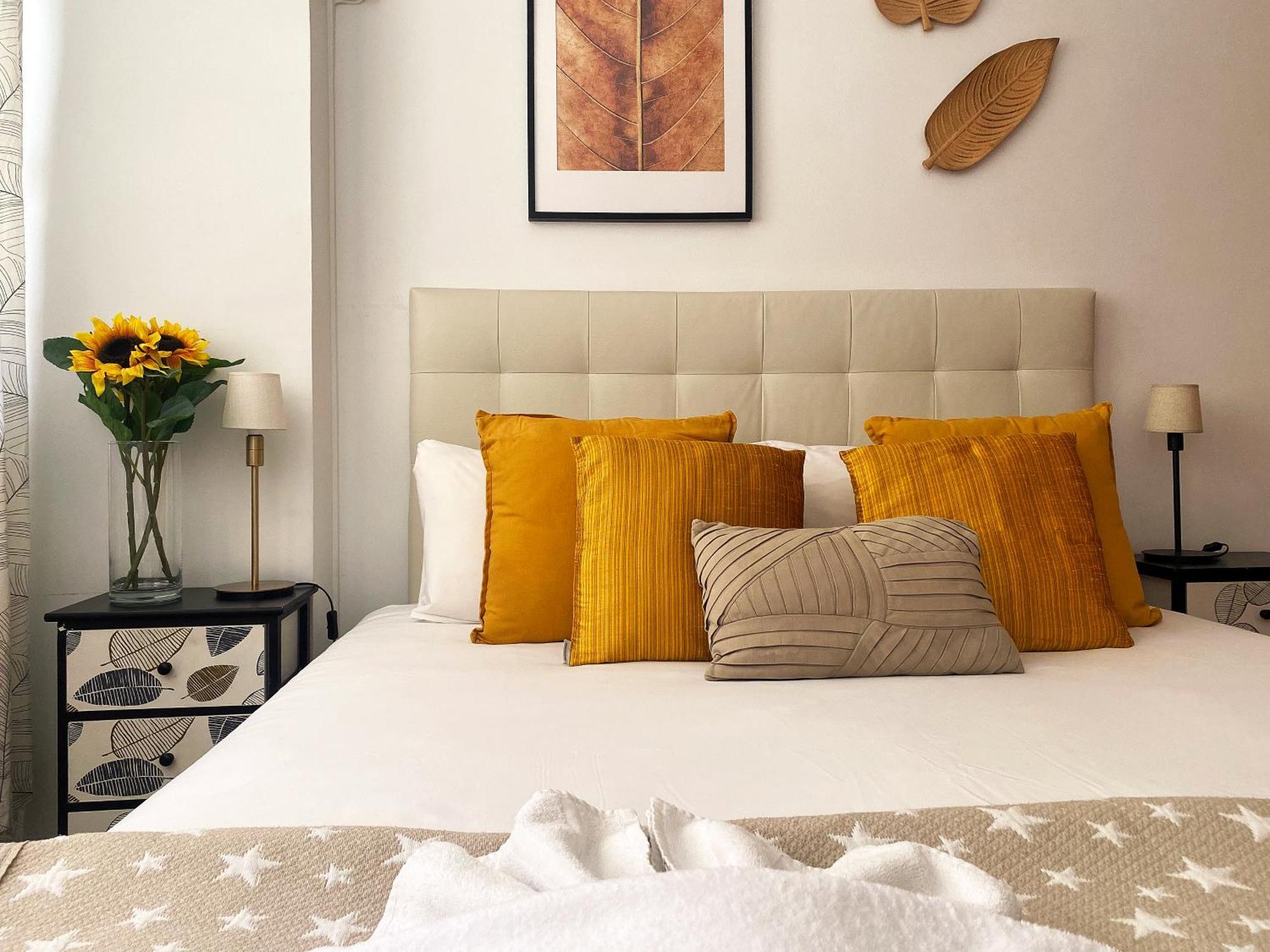 Comfortable Apartment, 3 Bedrooms With Ac Camp Nou Barcelona