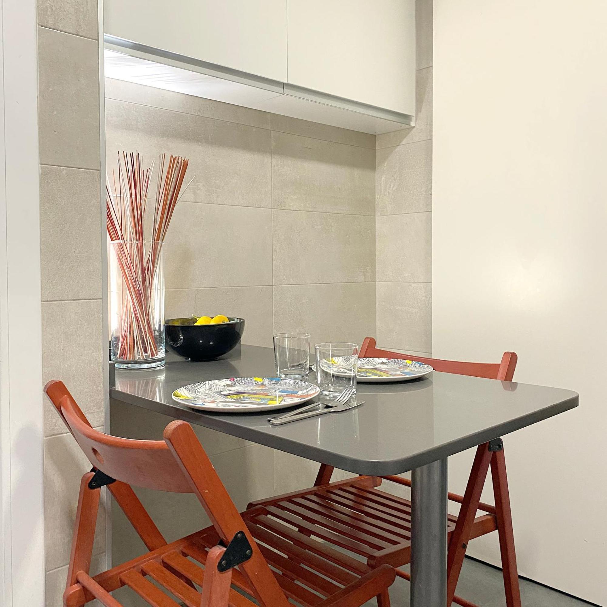 Apartment Comfortable Apartment, 3 Bedrooms With Ac Camp Nou Barcelona